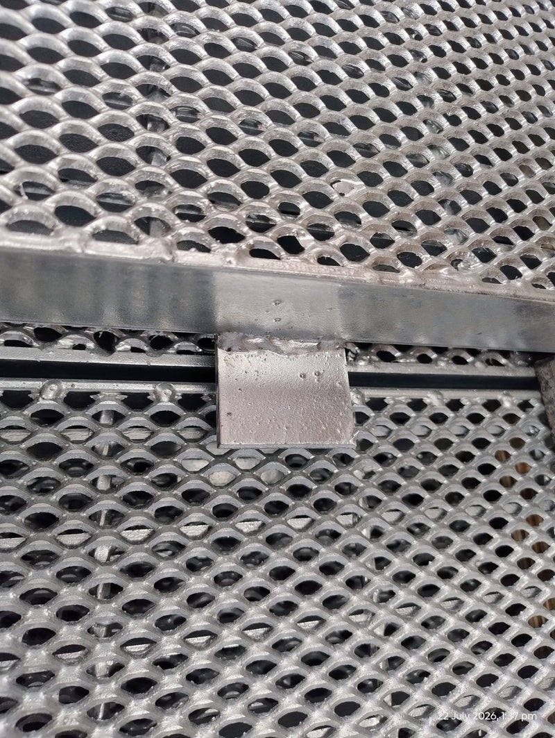 Class B Galvanised Heelguard Grate and Frame 600mm X 900mm X 50mm | Centre Hinged and Open